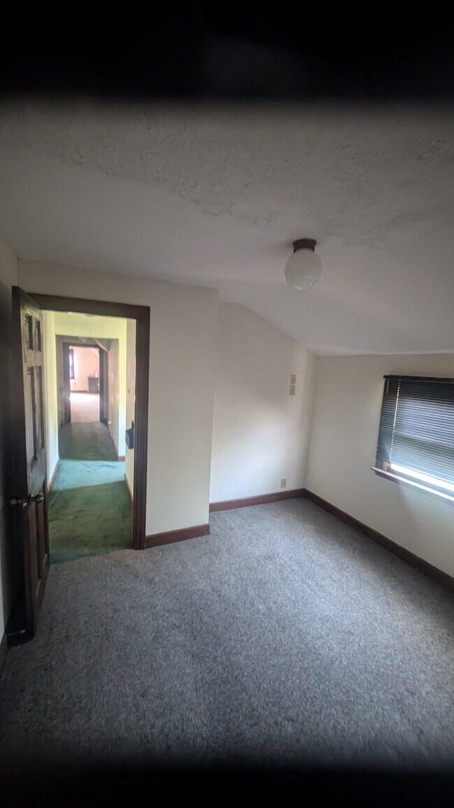 Foto del edificio - 7963 Pleasant Valley Rd