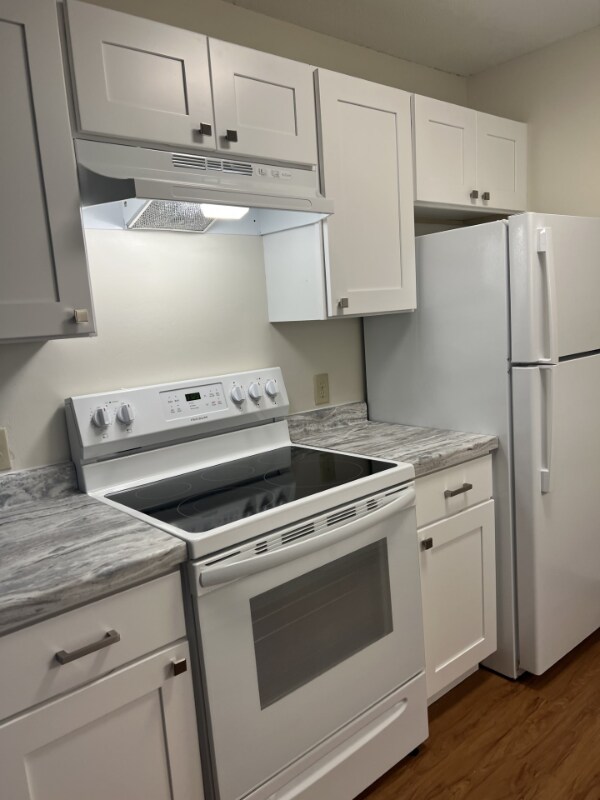 Building Photo - 1507 41st St NW