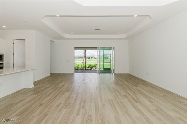 Foto del edificio - 5947 Sunningdale St