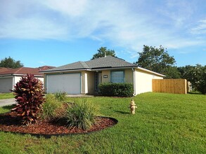 Building Photo - 7349 Volley Dr N
