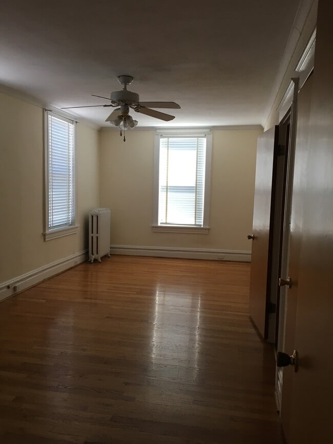 Bedroom - 4916 Berthold Ave