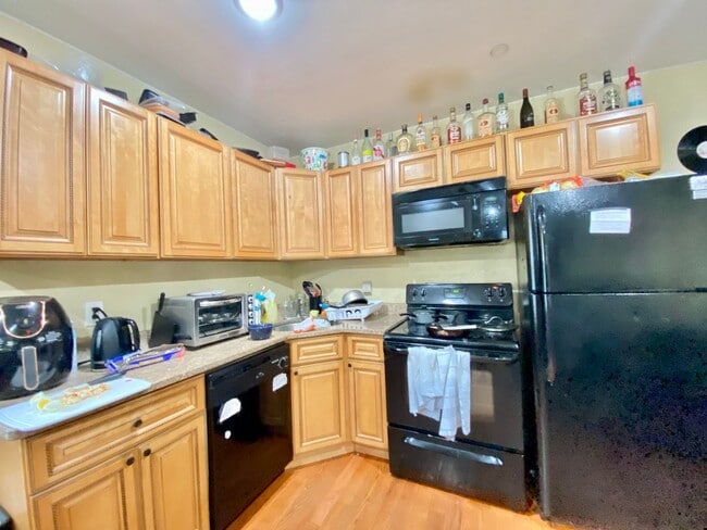 Photo - 2014 N 17th St Apartment