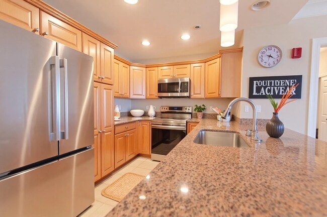 Building Photo - 5 Sally Sweets Way