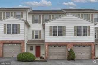 Building Photo - 2120 Autumn Ct