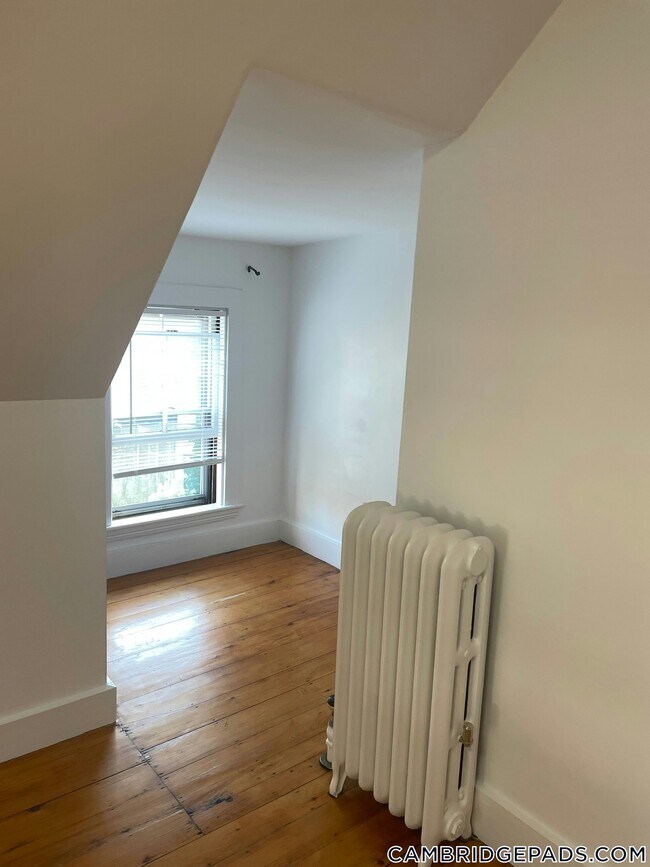 Foto del edificio - 32 Healey St