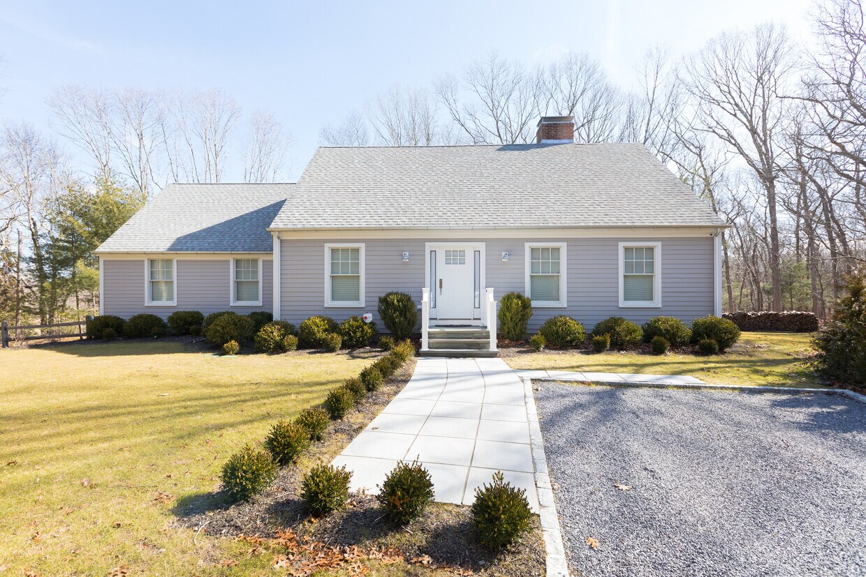 Foto principal - 4405 S Harbor Rd