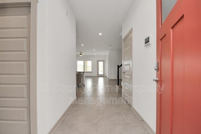 Building Photo - 4010 Elk Crk Ct