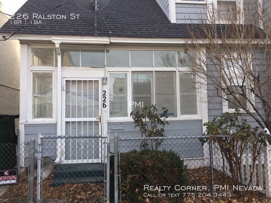 Primary Photo - Charming Studio Apartment For Rent
