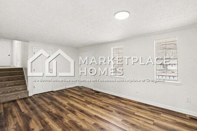 Building Photo - 5841 Pair Ct