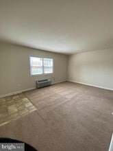 Building Photo - 300 E Furman Dr