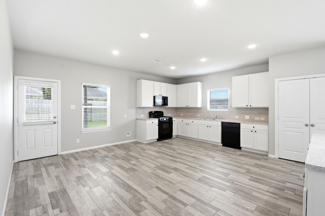 Building Photo - 16203 Centennial Light Dr