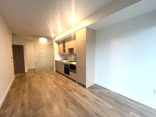 Photo du bâtiment - 95 Mcmahon Dr