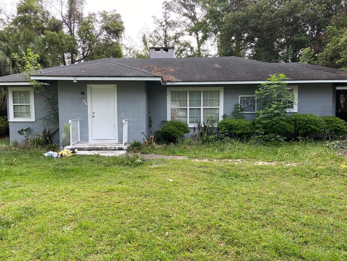 1301 Iola Dr, Valdosta, GA 31601 House Rental in Valdosta, GA