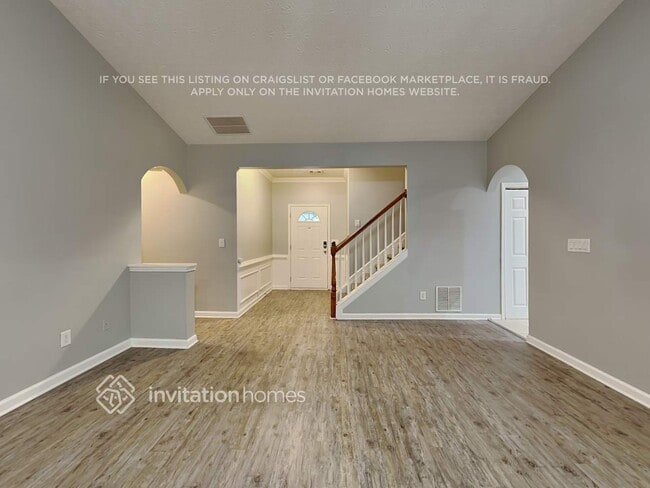 Building Photo - 3930 Medlock Pk Dr