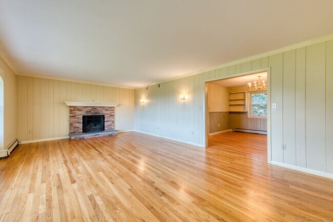 Building Photo - 99 Ridge Rd