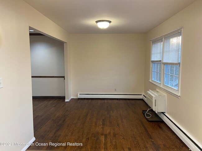 Foto del edificio - 364 Westwood Ave