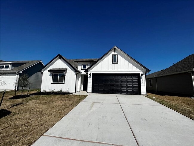 Building Photo - 326 Richland Dr