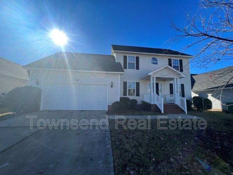 1417 Avoncroft Dr, Fayetteville, NC 28306 House for Rent in