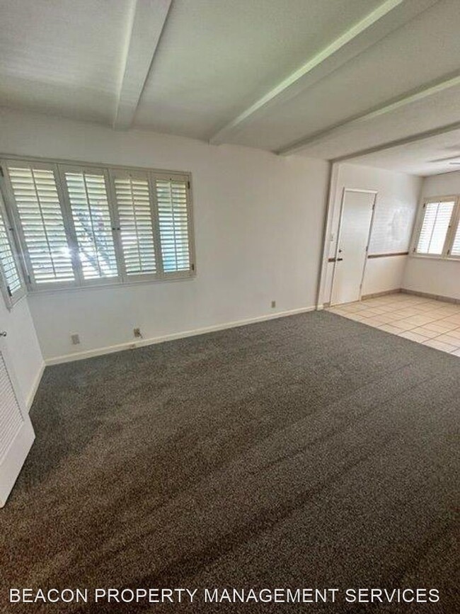 Building Photo - 4 br, 2 bath House - 2136 W ELM STREET