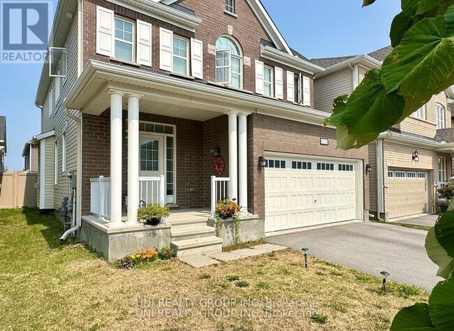 Building Photo - 514 Honeylocust Ave