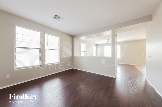 Foto del edificio - 25847 N 163rd Dr