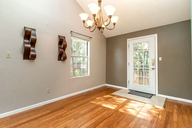 Foto del edificio - 5109 Bethel St
