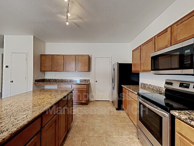 Foto del edificio - 2919 W Carson Rd
