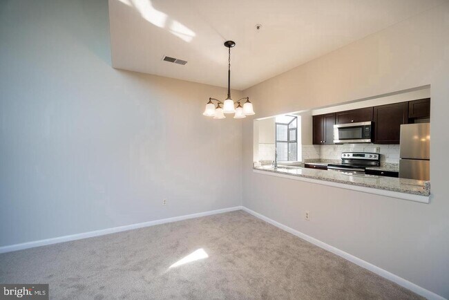Foto del edificio - 13408 Shady Knoll Dr