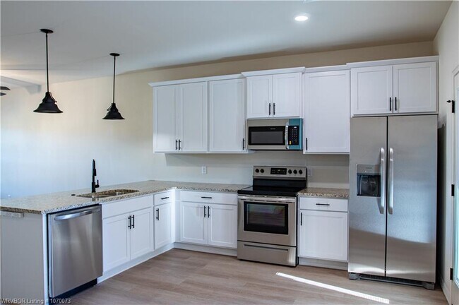 Building Photo - 9117 Brookstone Ln