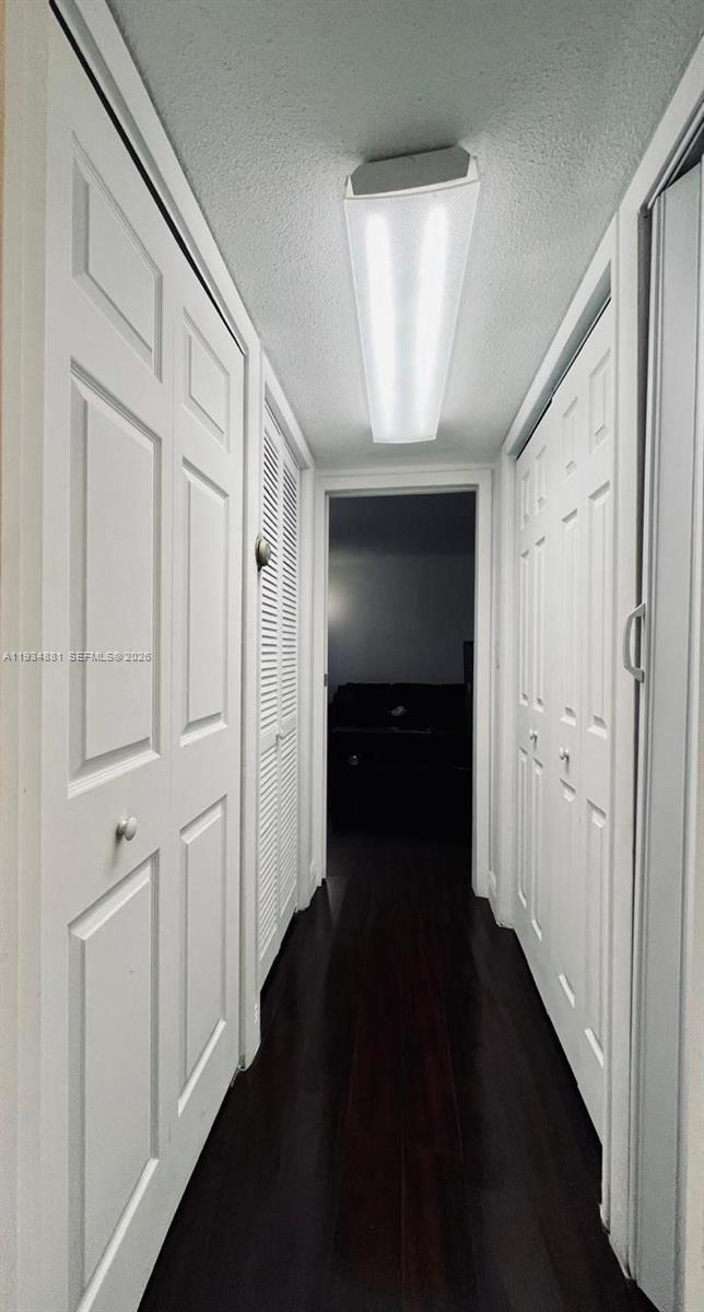 Foto del edificio - 1750 NE 115th St