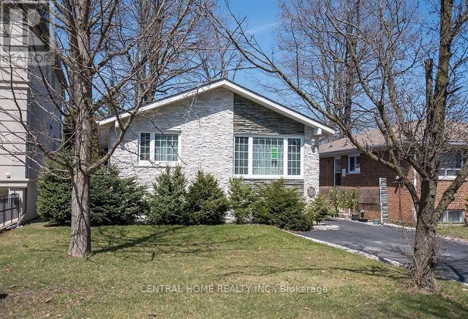 Primary Photo - 222 DUNVIEW Ave