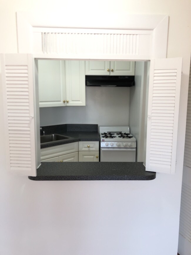 Foto del edificio - 15 MacKay Pl