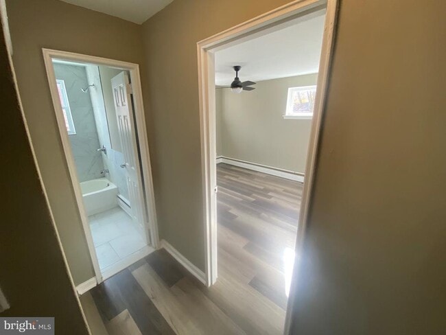 Building Photo - 326 Van Kirk St