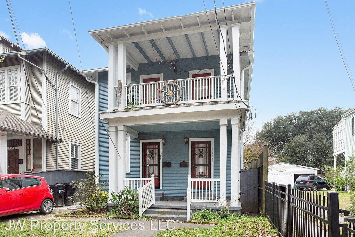 Foto principal - 3508-3510 Banks St