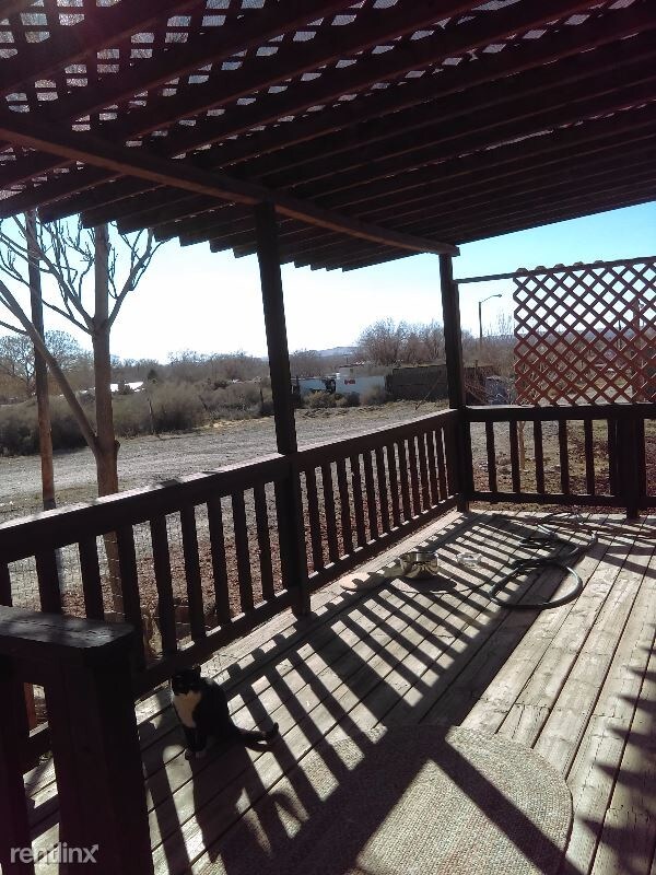 Primary Photo - 3 br, 2 bath House - 221 Los Ranchos Rd. NE
