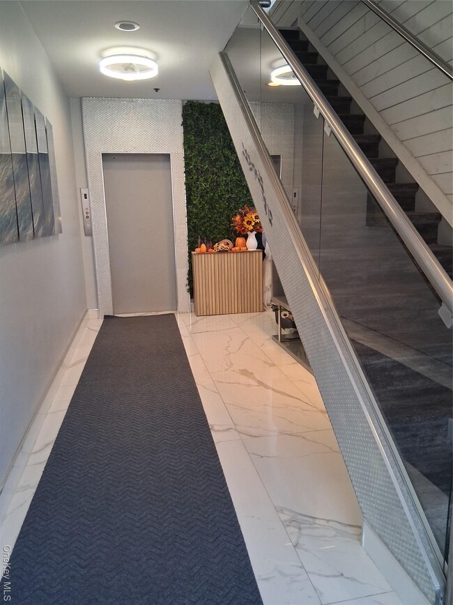 Foto del edificio - 250 Shore Rd