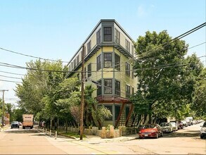 Building Photo - 432 Norfolk St