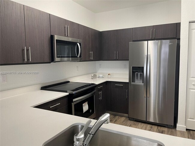 Foto del edificio - 15520 SW 136th St