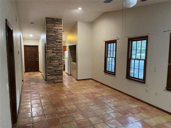 Foto del edificio - 5213 SW 92nd Ct