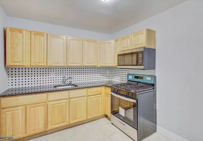 Foto del edificio - 304 N 5th St