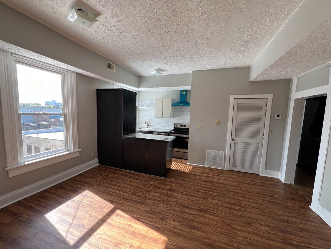 Studio Area & Kitchen - 2115 Central Ave (Cincinnati, OH)