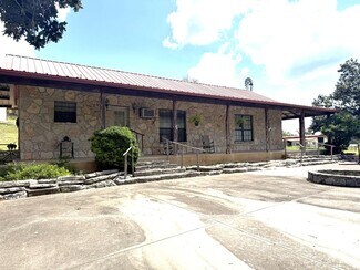 Building Photo - 1904 Bear Creek Rd