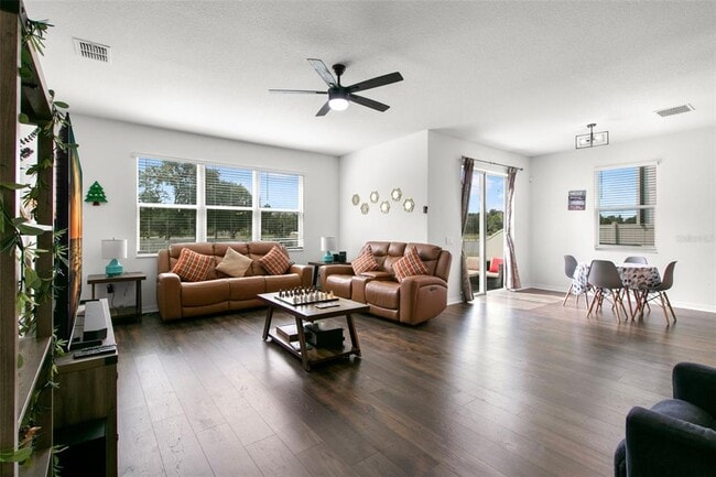 Building Photo - 16044 Sonoma Grv Cir