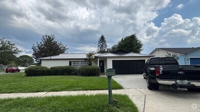 Building Photo - 1422 Myrna Ln