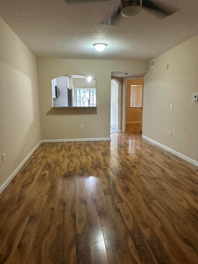 Building Photo - 3505 Briar Bay Blvd