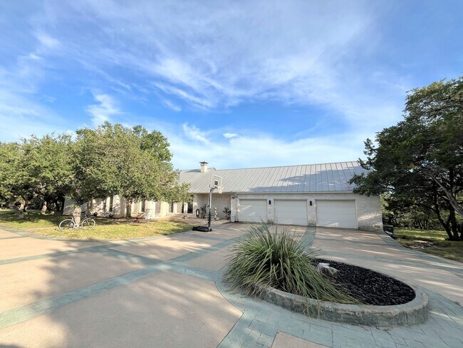 Foto del edificio - 1015 Westland Ridge Rd