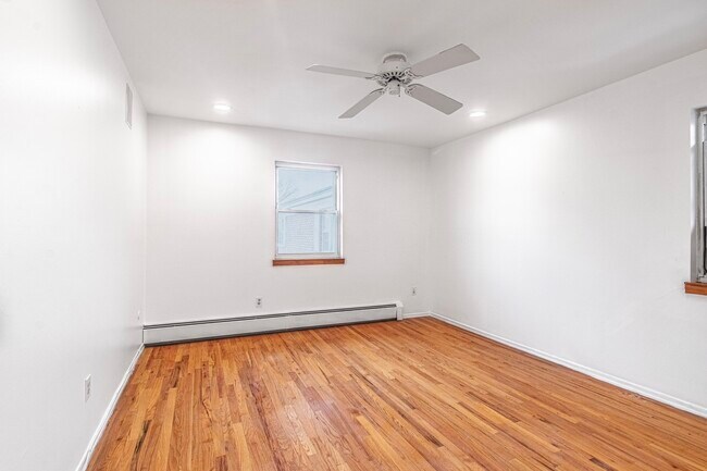 Foto del edificio - 1177 Valley Rd