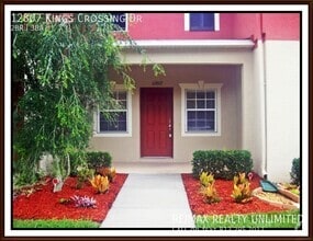 Building Photo - 12807 Kings Crossing Dr