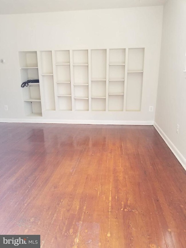 Foto del edificio - 8212 Houston Ct