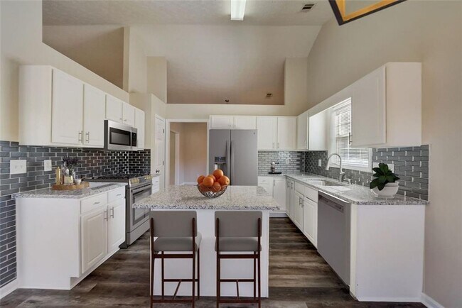 Foto del edificio - 3340 Ennfield Ln NW